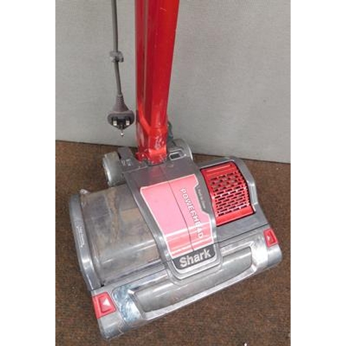 707 - Shark power head vac