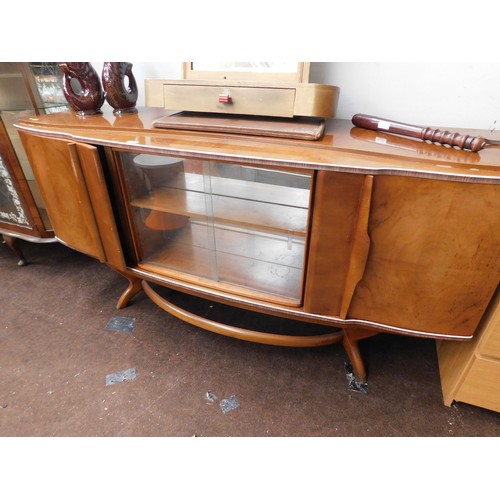 596 - Retro Beautility drinks cabinet with swivel middle