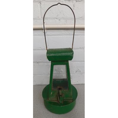 108 - WW2 military lamp marked GR,WRM