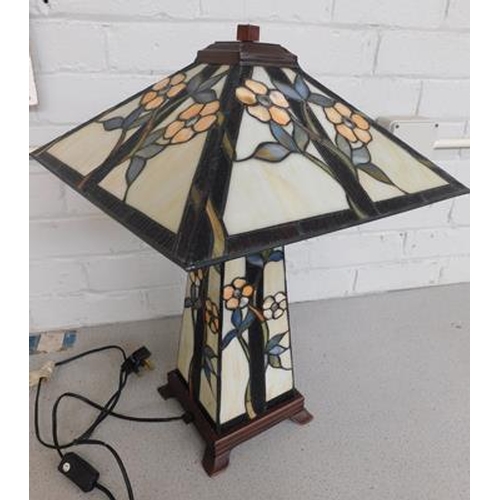 87 - Art Deco style lamp - W/O