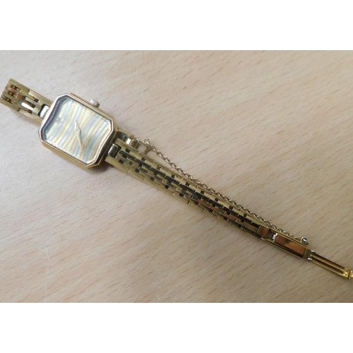 217 - Ladies Raymond Weil genuine gold plated watch with life time battery rec spare links, boxed