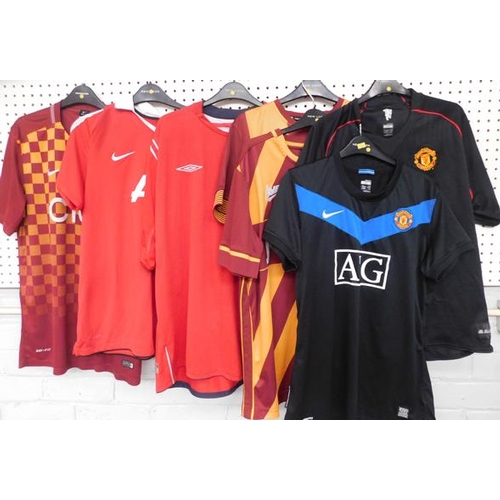 12 - 7x Football shirts incl. Man UTD, Bradford City and England
