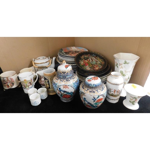 26 - Assortment of ceramics incl. Royal Doulton, Wedgwood & Aynsley