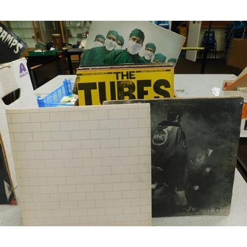 35 - Approx, 40 LPs,incl. Pink Floyd, The Who, Tubes, Rainbow, Wishbone Ash,Yes, Clapton, Elvis etc...