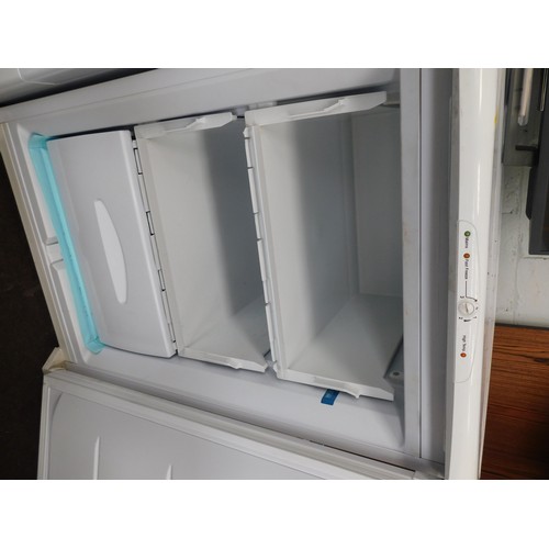 536 - Hotpoint Iced Diamond freezer - 33 inches tall, W/O
