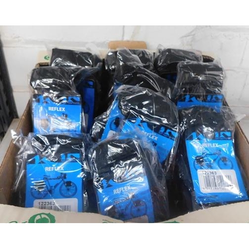686 - 10 M-wave under saddle cycle pouches