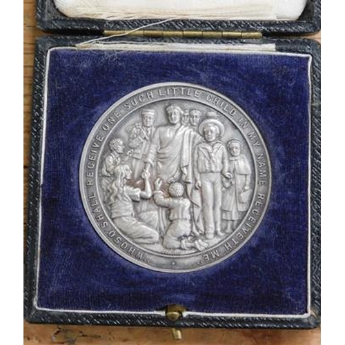 117 - Silver hallmarked Length of Service Dr Barnardo's medallion in original case