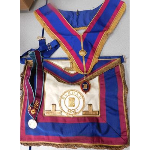 80 - Assortment of masonic regalia/dress