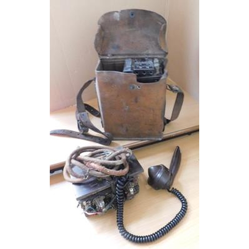 101 - WWII U.S army telephone
