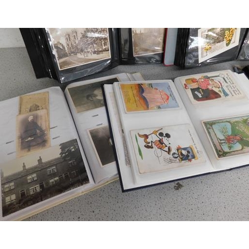 8 - 5x Albums of vintage postcards