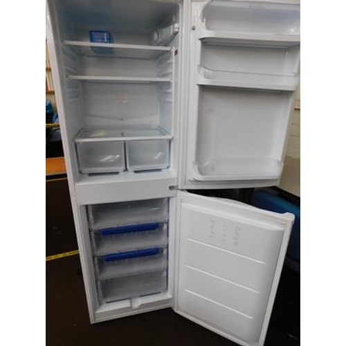 531a - Hotpoint fridge freezer-Iced diamond