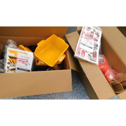 652 - New/boxed JCB electronic ride on tractor with trailer & electric rally motorbike-both require assemb... 