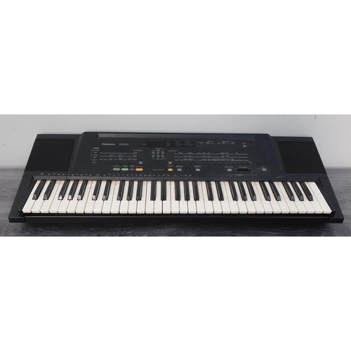 655 - Technics electric keyboard