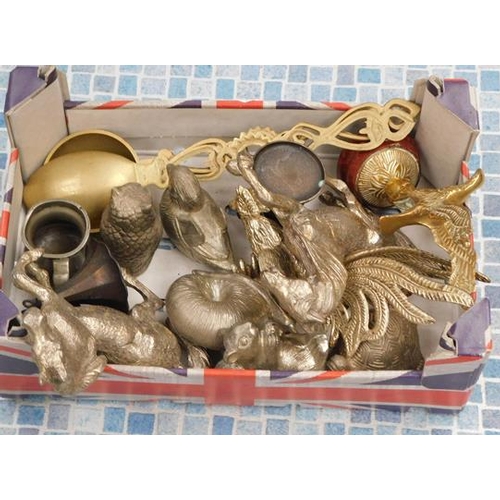 195 - Box of metal animal collectables