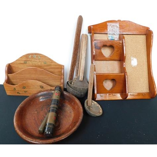 199 - Assortment of Treen