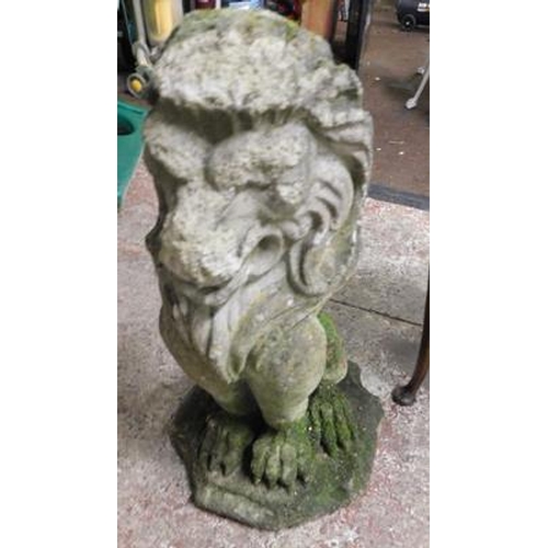 521a - Stone garden lion