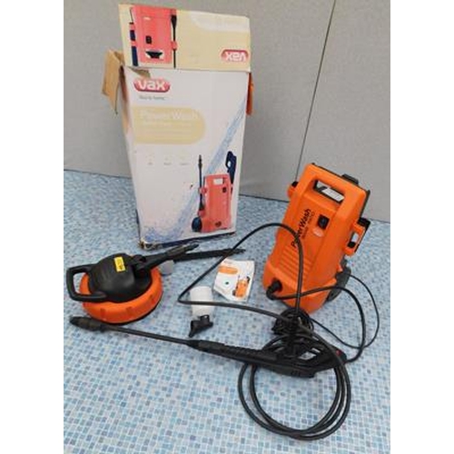 533 - Vax 1800w patio power washer