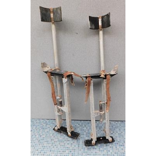 534 - Pair of plasterer Stilts