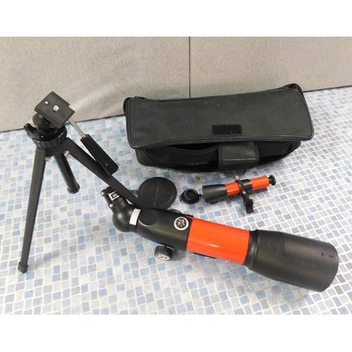 639 - Free standing telescope