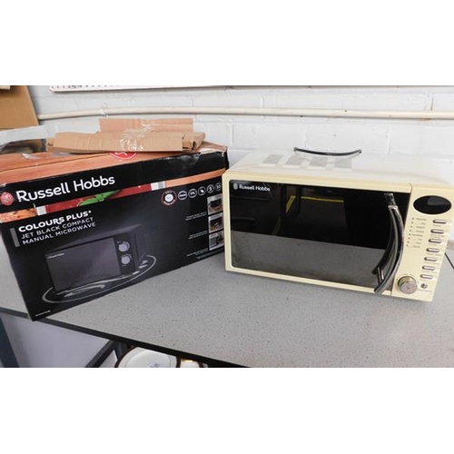 647 - Russell Hobbs microwave W/O