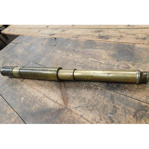 19 - Large antique brass travel telescope, 35