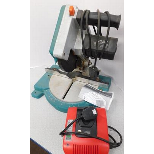 502 - Blackspur mitre saw w/o & a Powermart charger