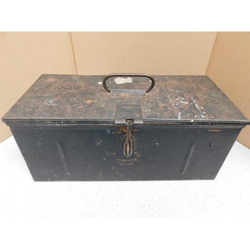 59 - 1944 Military issue Army strong box approx 16.5x8x7