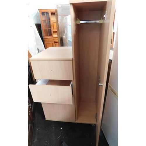 566 - New, unused locker with 3 drawers in beech on castors