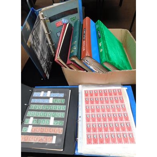 86 - 9x Albums/stockbooks of stamps