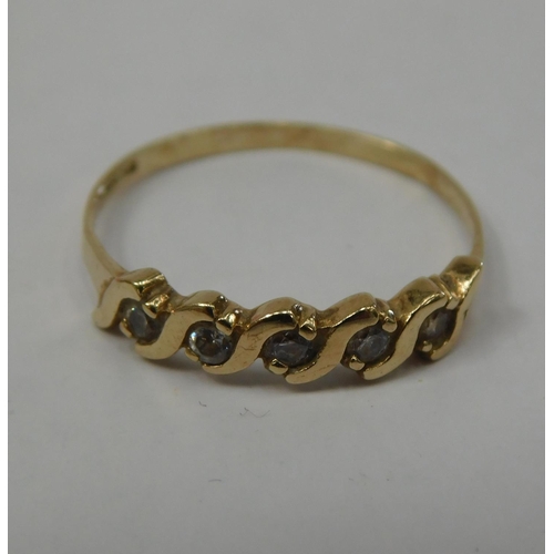 146 - 9ct Gold diamond 1/2 eternity ring size L