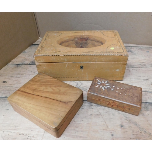 186 - 3x Treen boxes