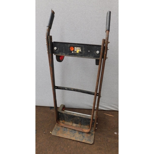 521 - Black and Decker trolley