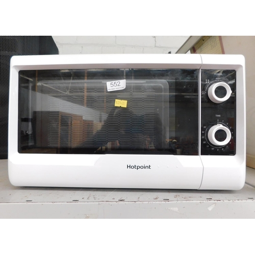 552 - Hotpoint microwave oven w/o