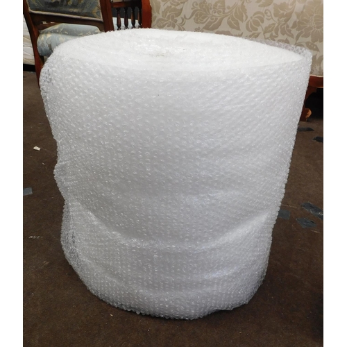 792 - Large roll of bubble wrap