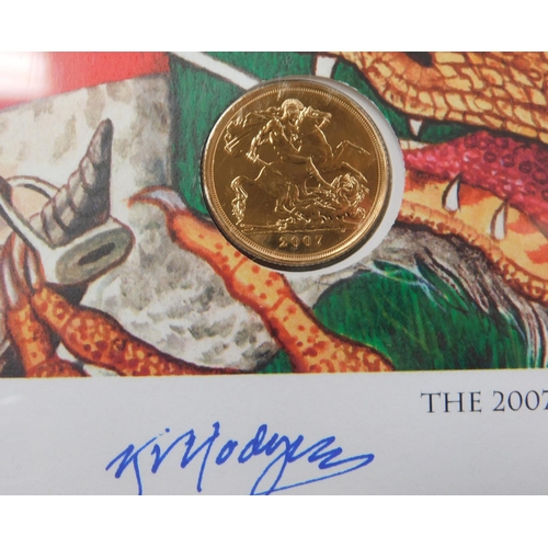 136 - St George & the Dragon 2007 gold Sovereign presentation cover