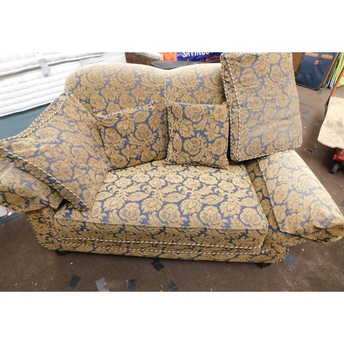 613 - 2 Seater settee, one side lets down