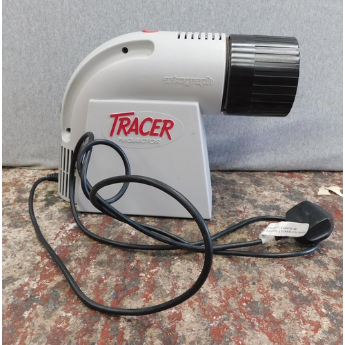 796 - Autograph-Tracer projector-unchecked