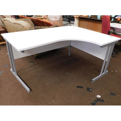 798 - Office desk 63 x 47