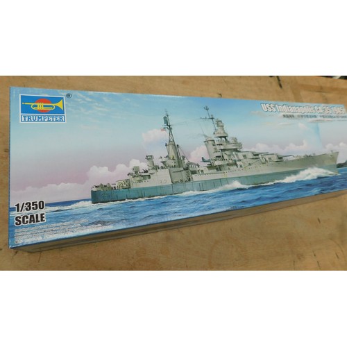 42 - USS Indianapolis  CA35 1945 & USS Arizona BB39 1941 model kits-opened