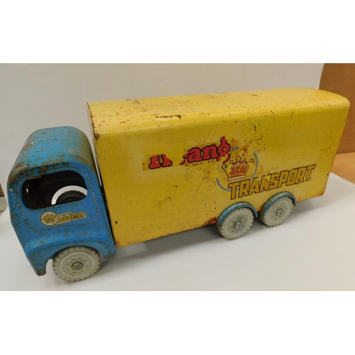 Lot 60        