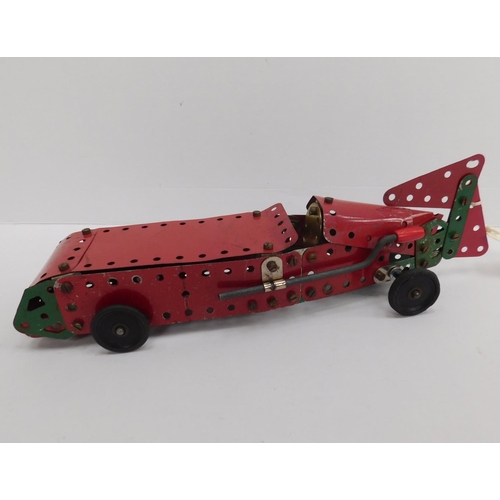 22 - 1952 Meccano race car red/green No 4 set