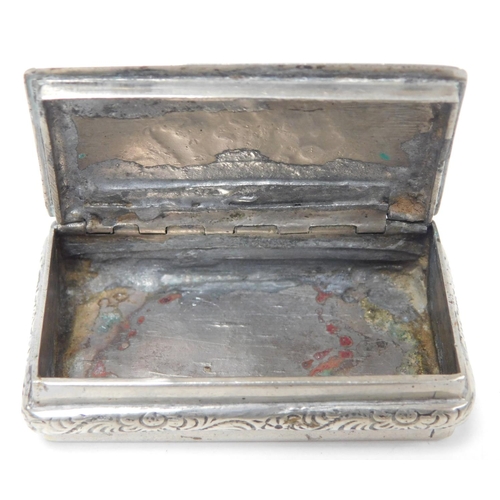101 - White metal (silver tested) snuff box