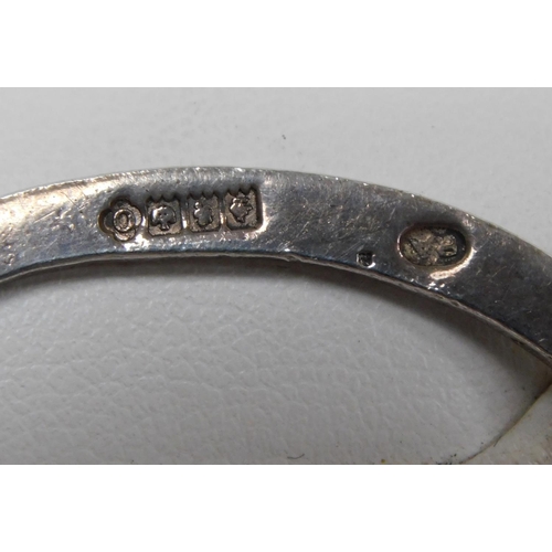 110 - Sterling silver penannular brooch