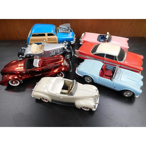 728 - Selection of 7 large diecast model cars