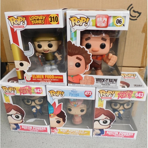 737 - 5x Funko pop figures incl. Austin Powers, Mary Poppins, Wreck it Ralph, Elmer Fudd