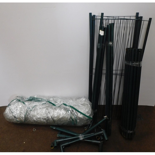 762 - Self assembly plastic greenhouse