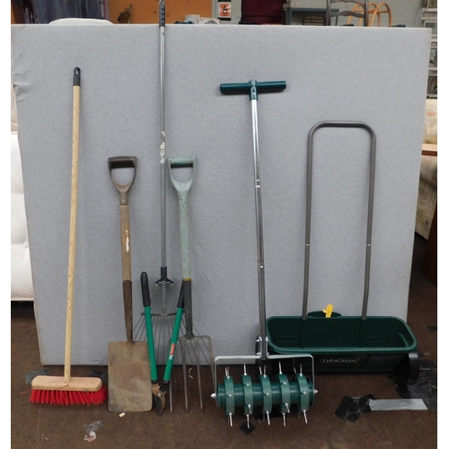 Lot 798       