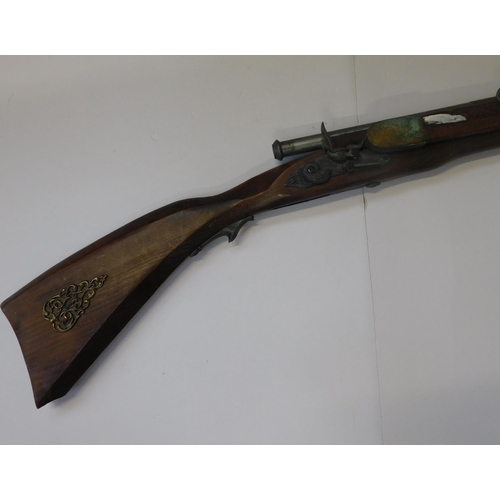 83 - Replica rifle, needs some TLC