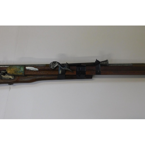 83 - Replica rifle, needs some TLC