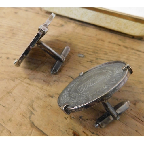 16 - Pair of Vintage, 1964 The Beatles USA commemorative tour cufflinks